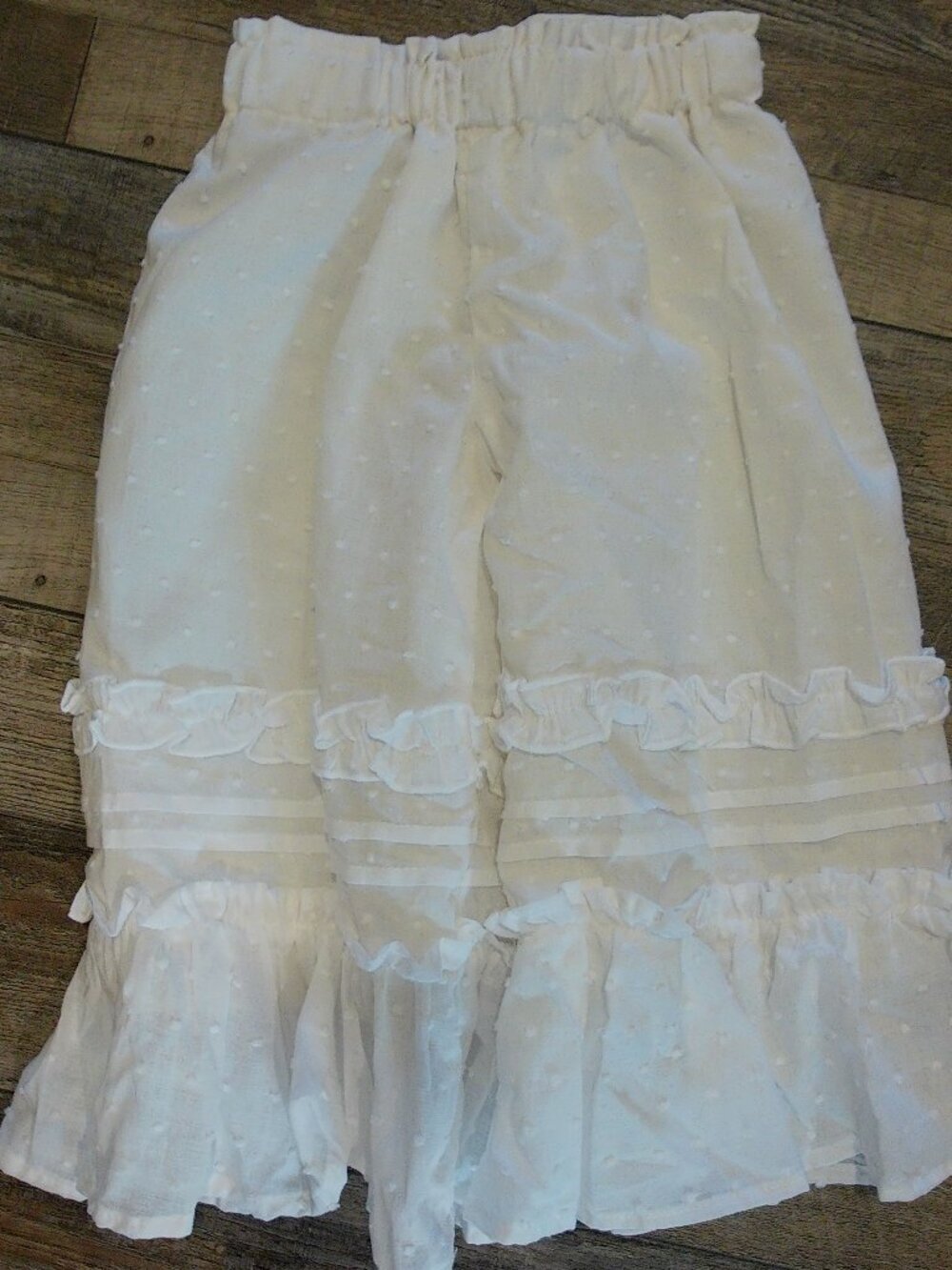 NWT Persnickety Ivory Ruffled Bloomers